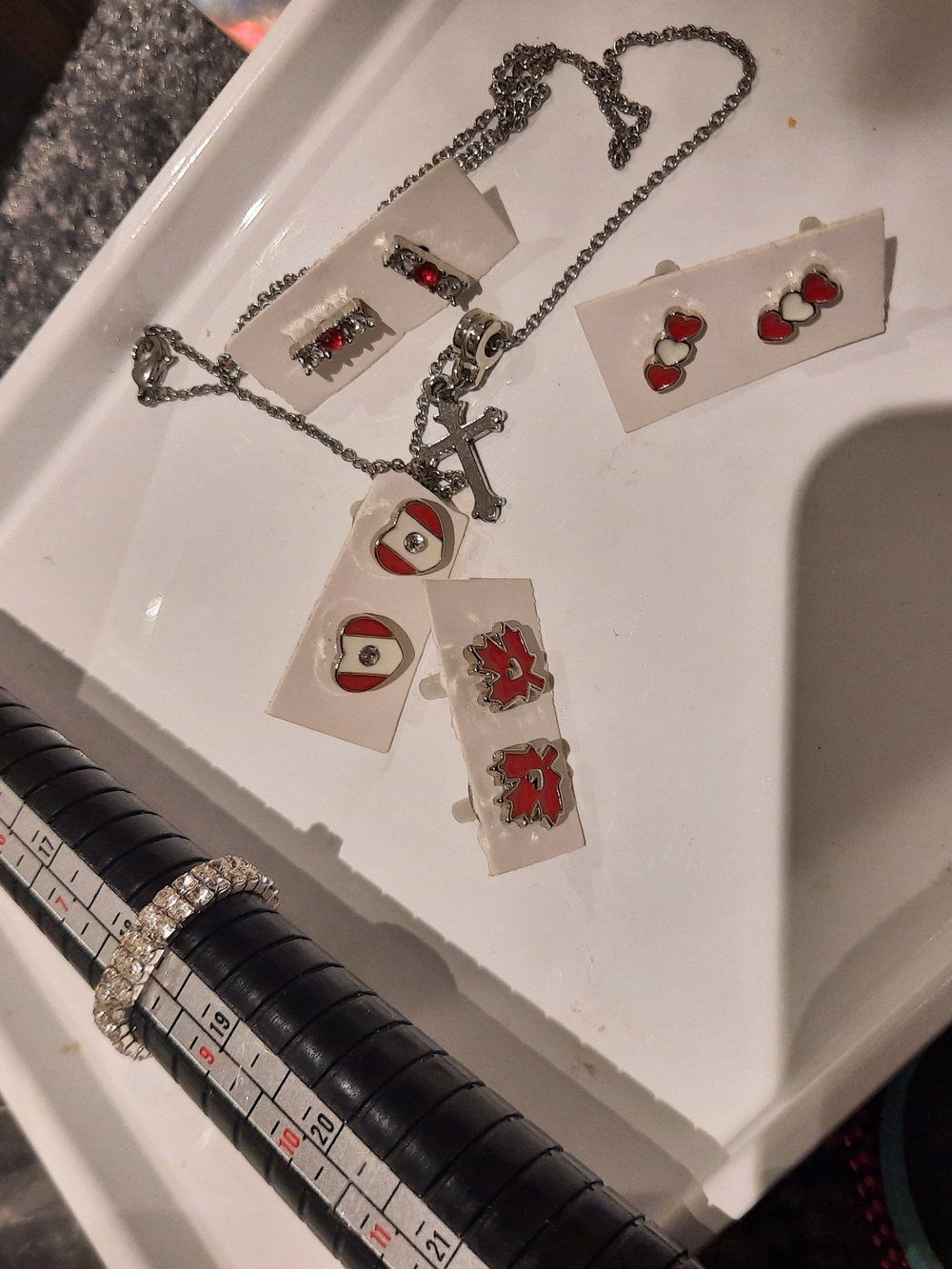 11pc Silver 🇨🇦Canadian Jewelry Lot Studs Hearts 🍁Leaf Bling Ring Cross Chain